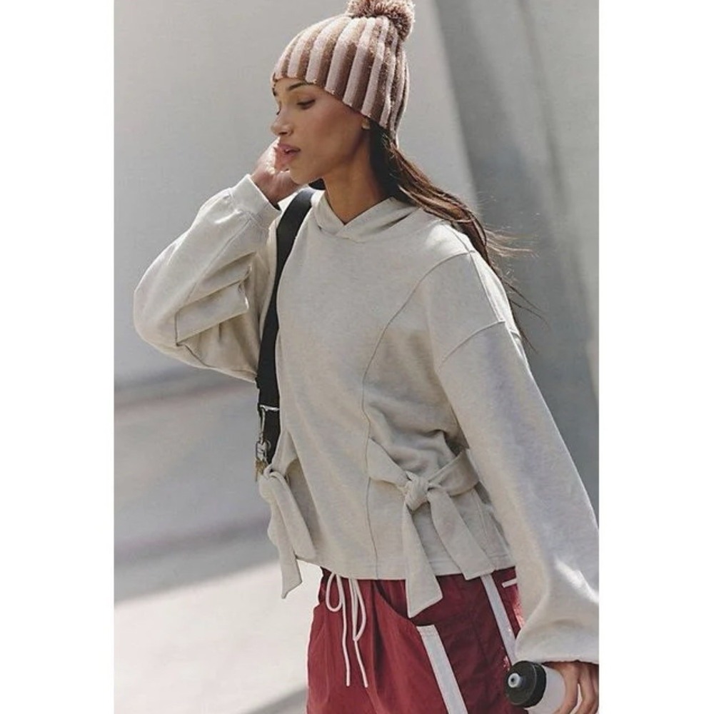 $128 NWT FREE PEOPLE FOR the WIN CINCH HOODIE SWEATSHIRT TIES ~ M - Picture 2 of 12